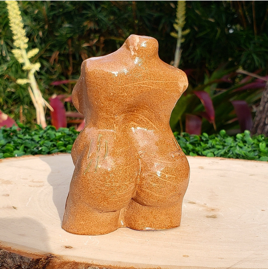 Plus Size Statue Stretch Marks Stone - Momma Resin