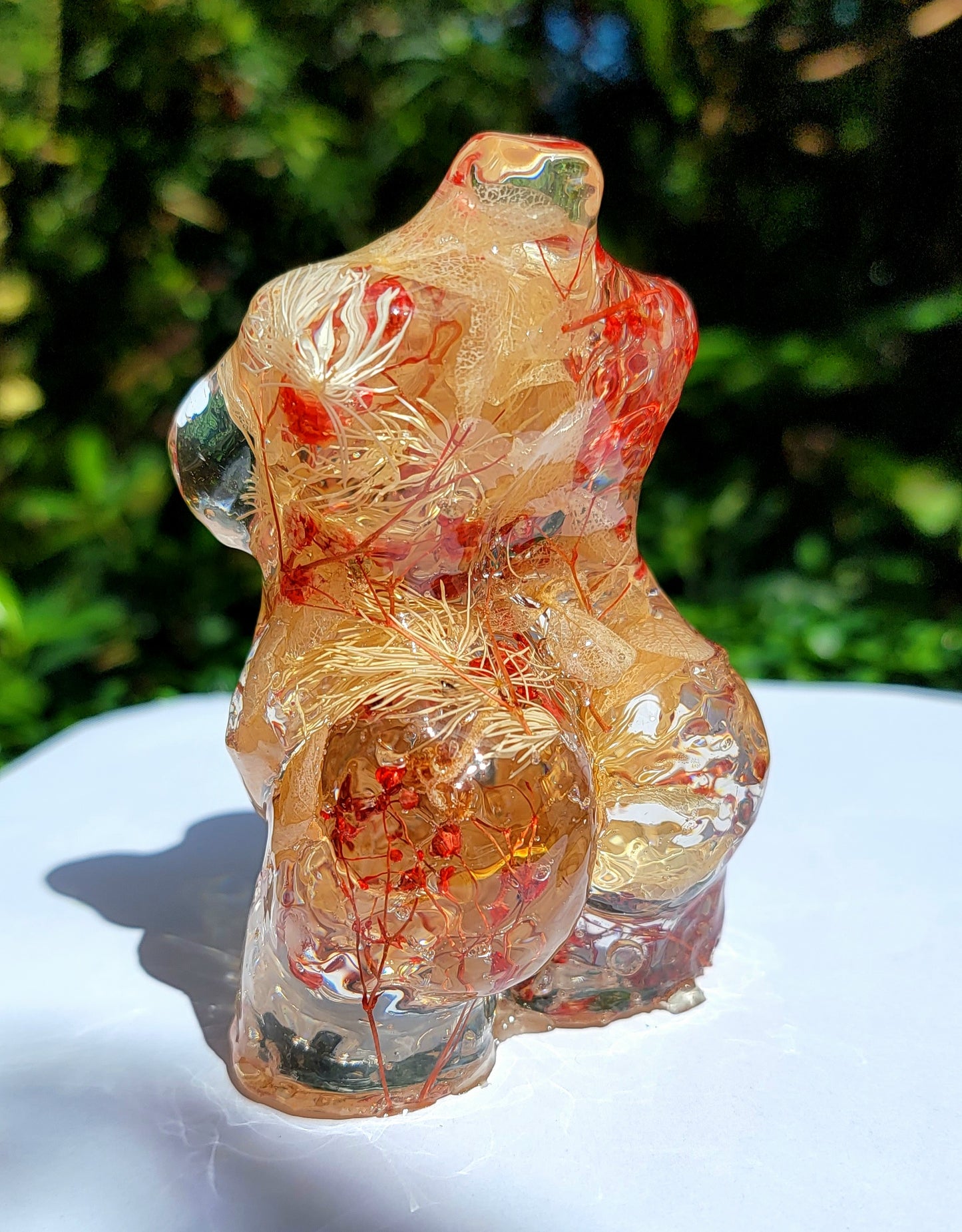 Plus Size Statue -Large- Cherry Picking - Momma Resin