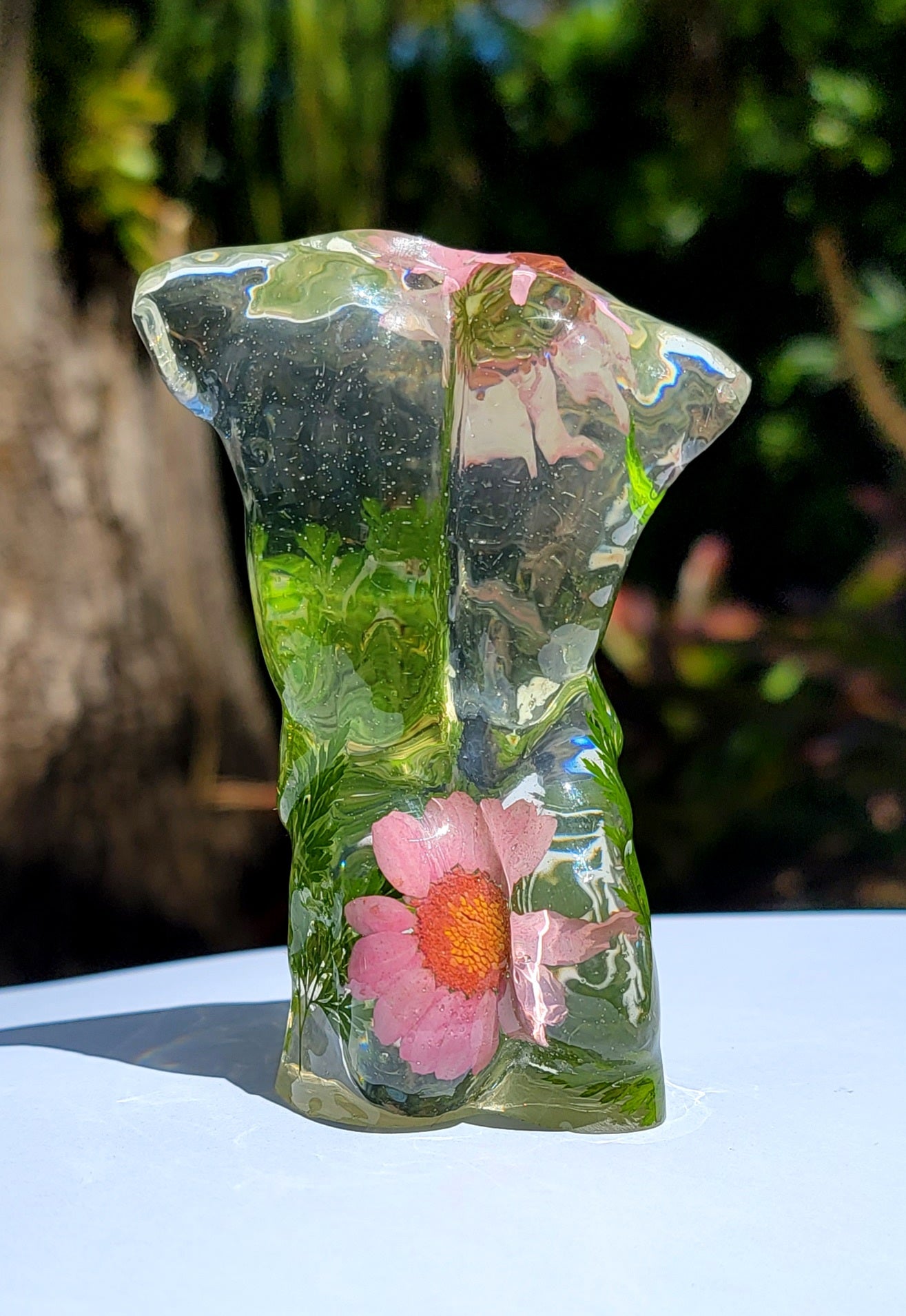 Male Statue Sweet Garden - Momma Resin