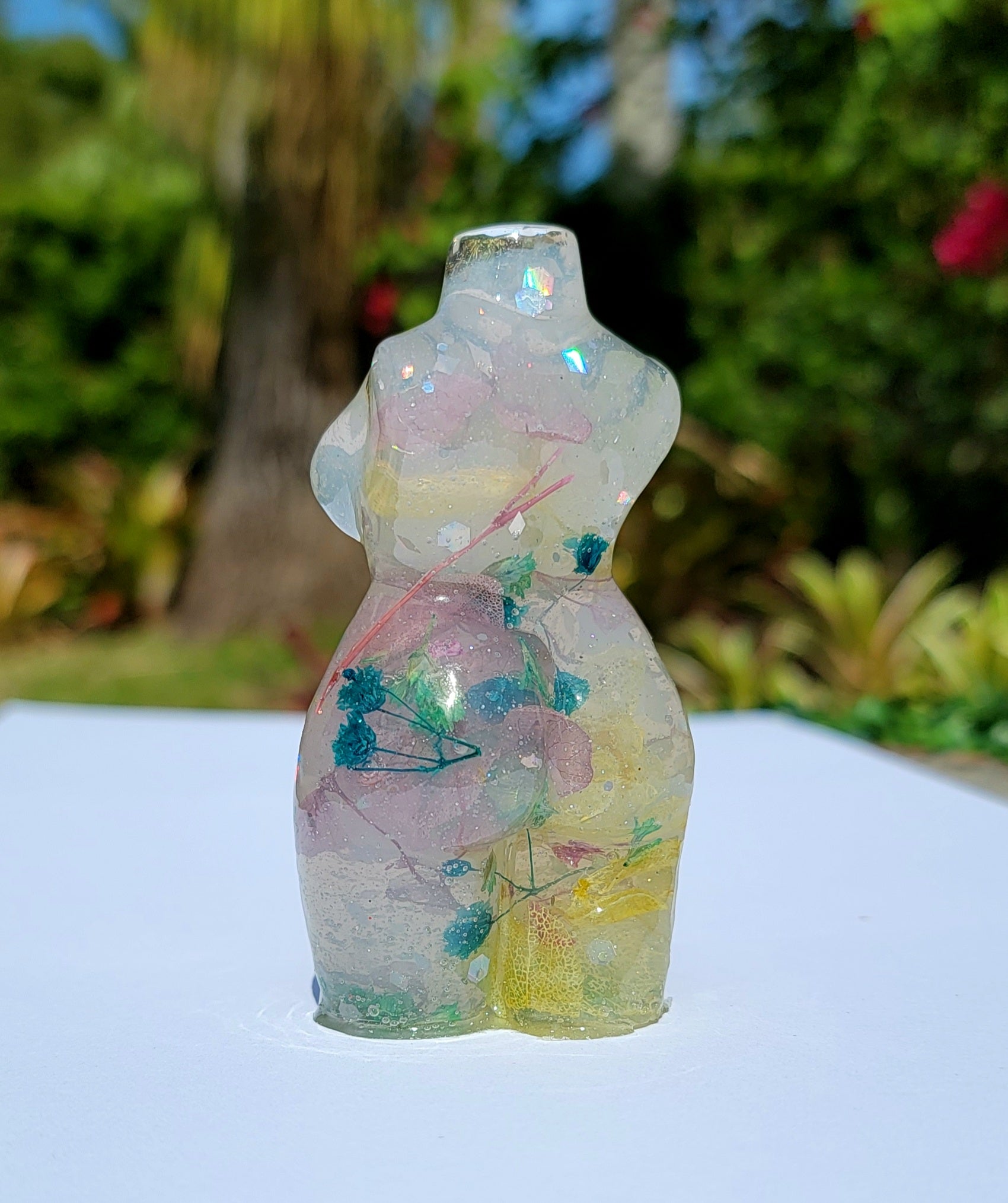 Curvy Statue -Small 3 in. -Milky Moth's Forest #1 - Momma Resin