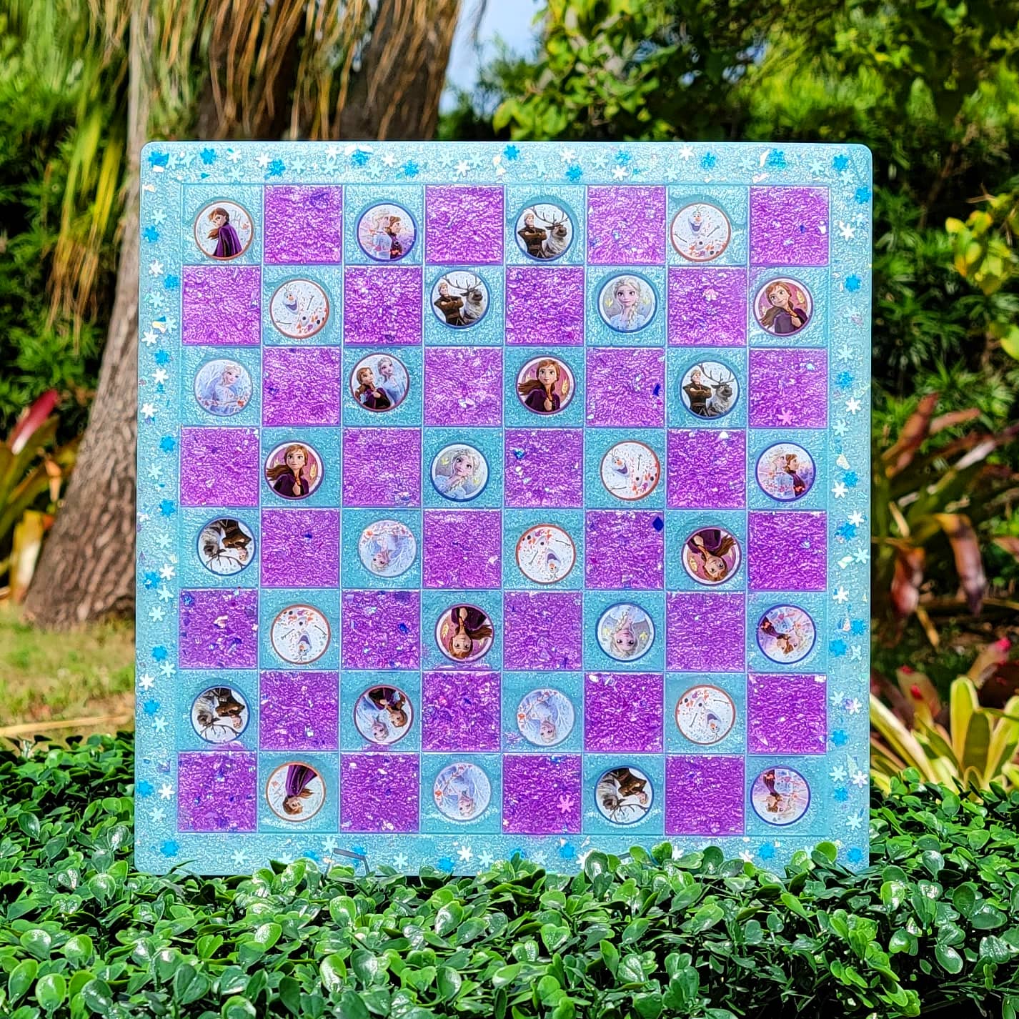 Frozen Themed Checkers Board Set - Momma Resin