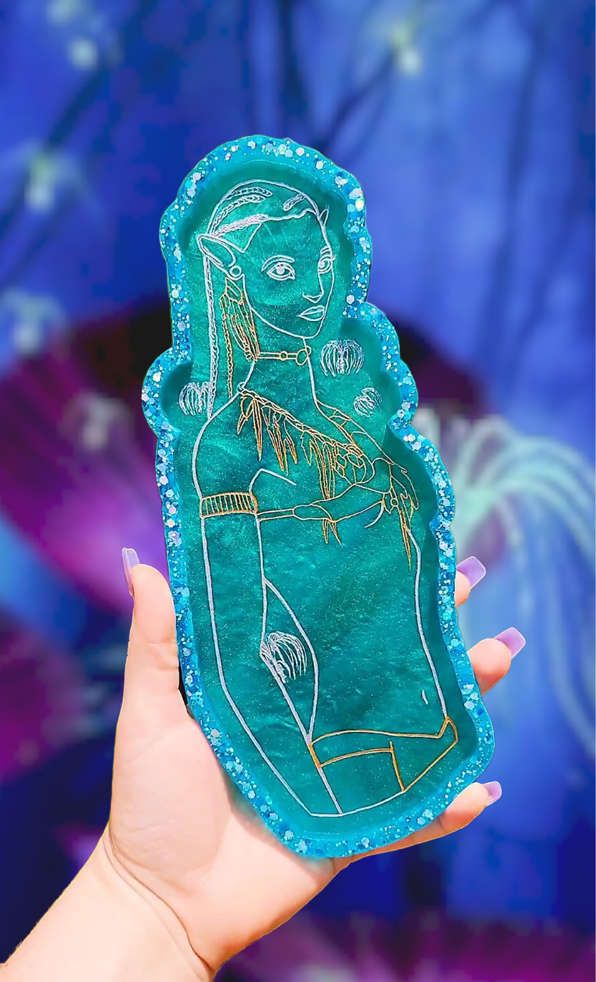 Neytiri from Avatar Decorative Tray - Momma Resin