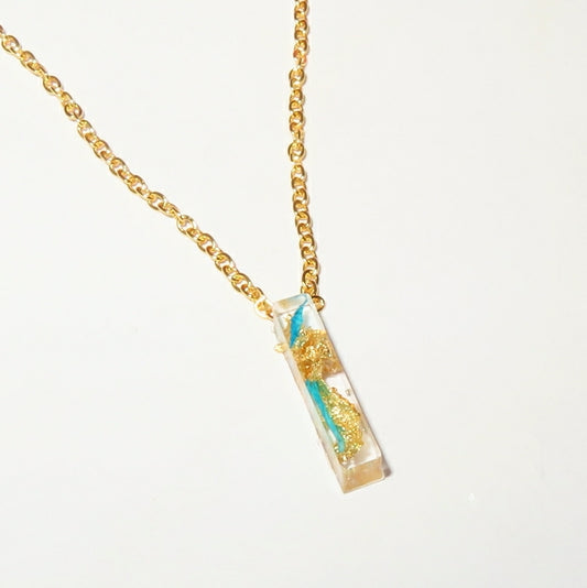 "I" Custom Initial Necklace - Momma Resin