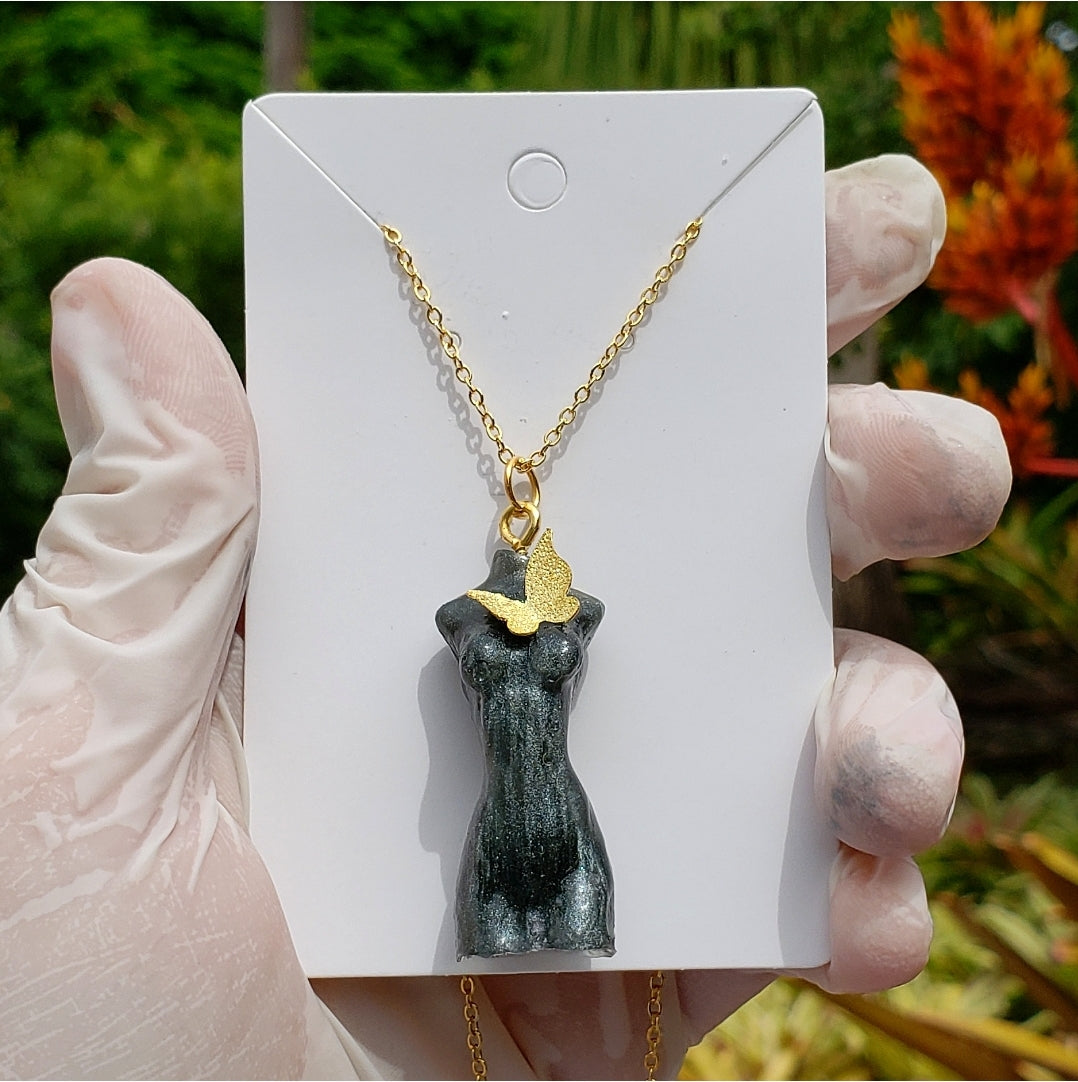 Goddess Body Necklace - Momma Resin