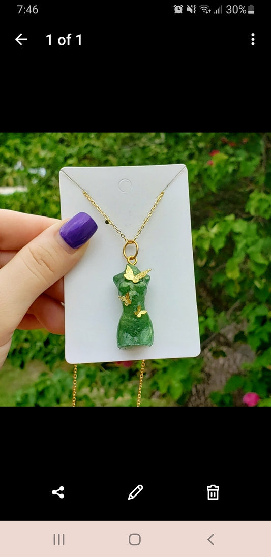 Custom Necklace - Momma Resin