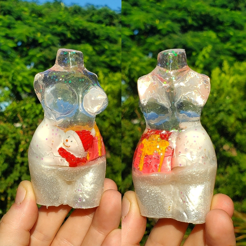 Curvy Statue -Chill'n Snowman- - Momma Resin