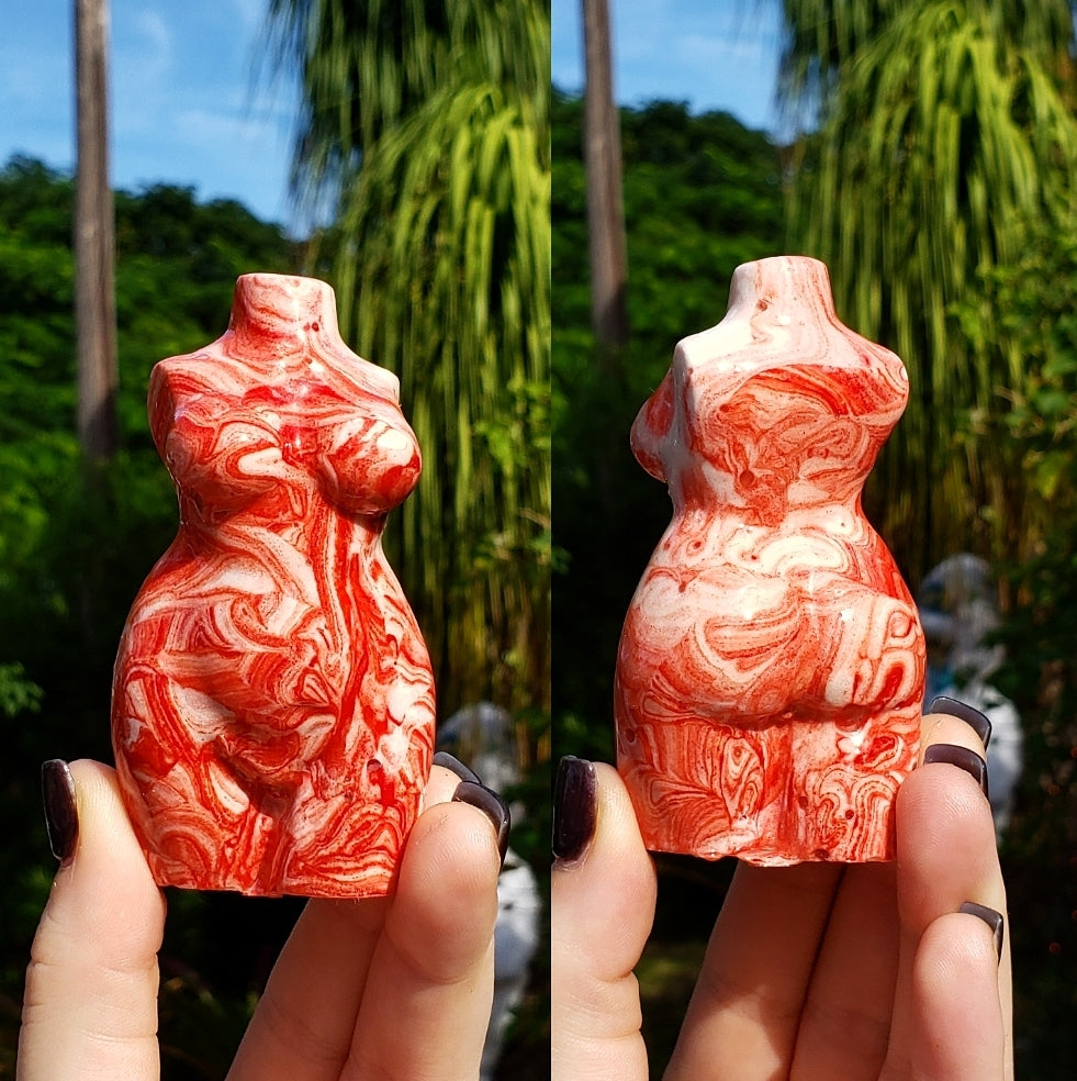 Curvy Statue -Candy Cane Swirl- Stone- - Momma Resin