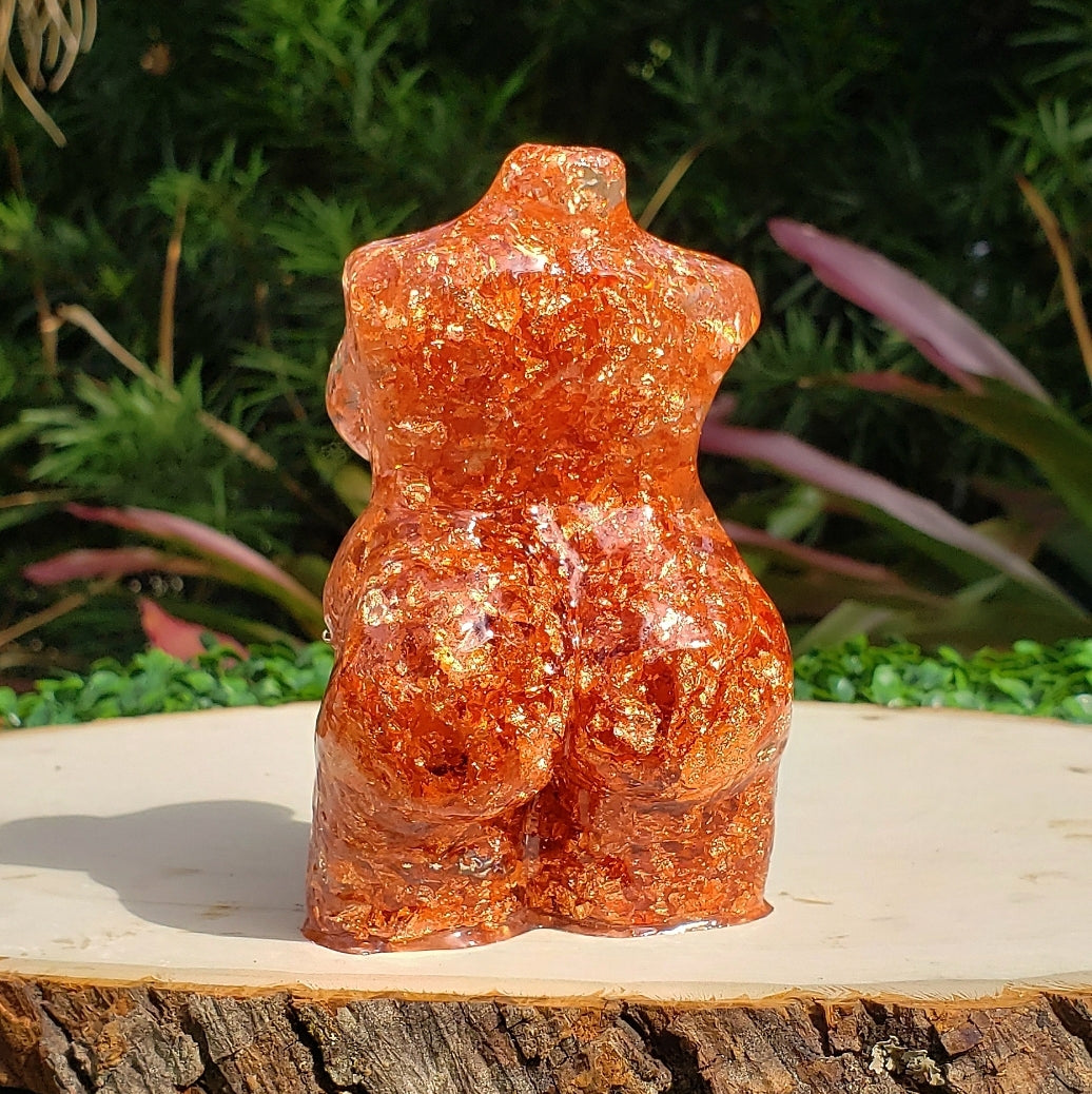 Plus Size Statue -Large-  -Rose Gold Flakes- - Momma Resin