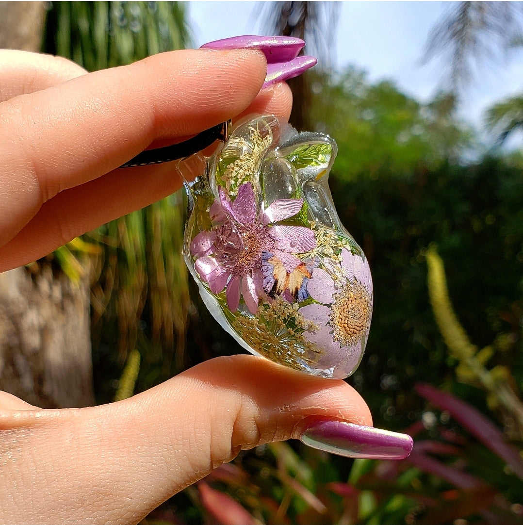 Floral Human Heart Necklace - Momma Resin