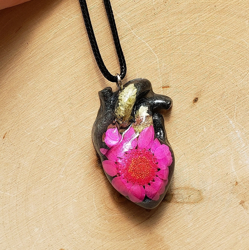 Floral Human Heart Necklace - Momma Resin