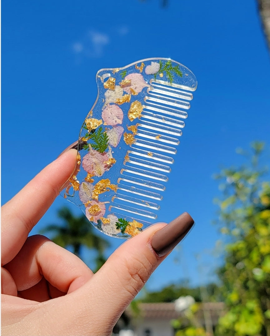 Decorative Hair Comb - Momma Resin