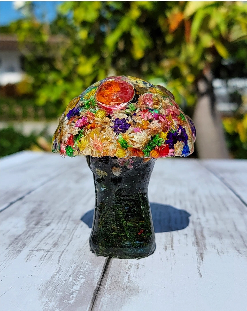 Bursting Colors Mushroom - Momma Resin