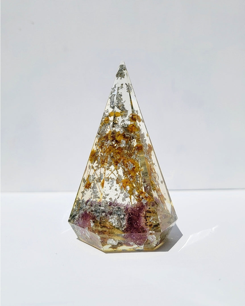 Decorative Ring Holder Natural Beauty - Momma Resin